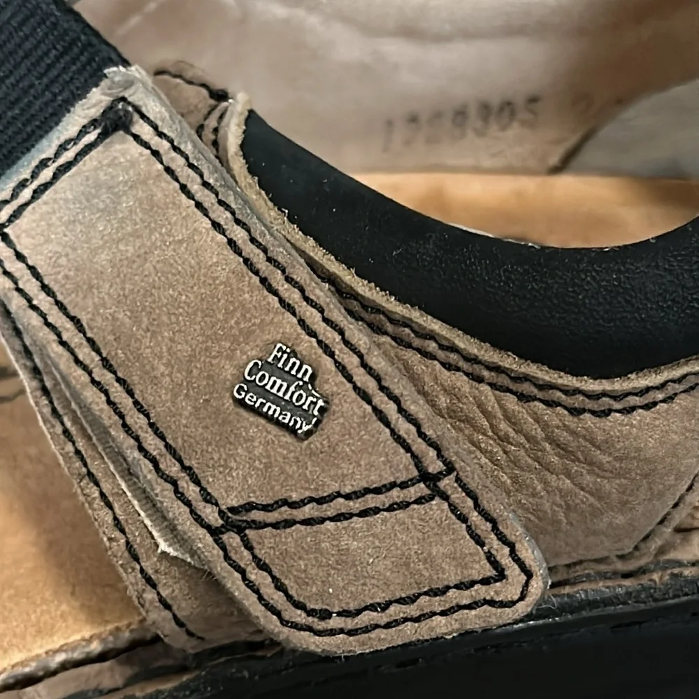 Finn Comfort Samara Sandal